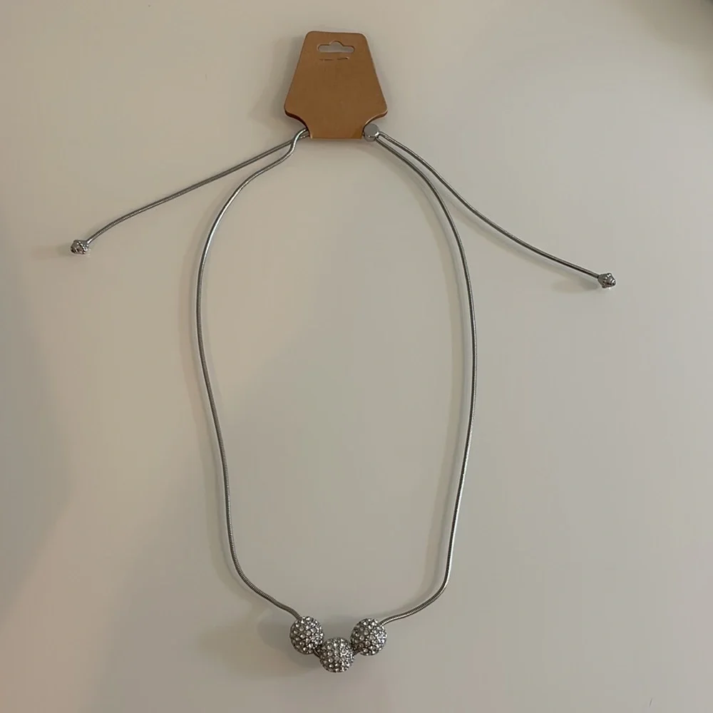 Chico’s Convertible Silvertone Fireball Necklace - Picture 11 of 11